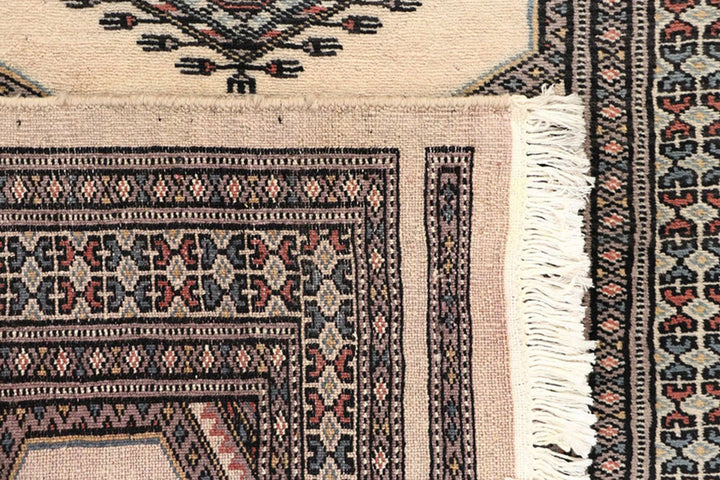 White Pakistani Jaldar Rug 2' 5" x 9' 3" Hand-Knotted | No. QA95622