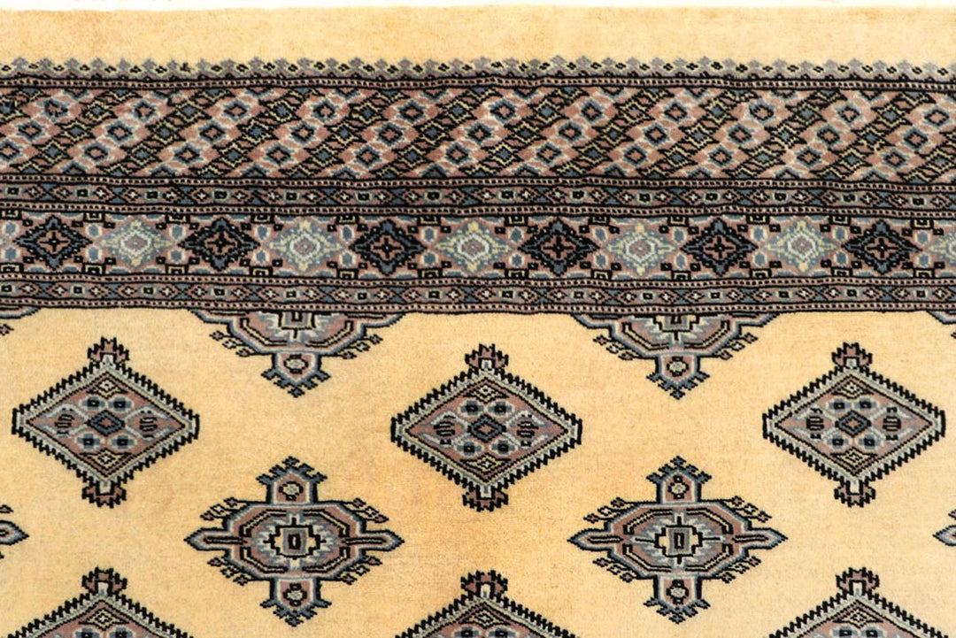 Yellow Pakistani Jaldar Rug 5' x 7'9" Hand-Knotted | No. QA96238