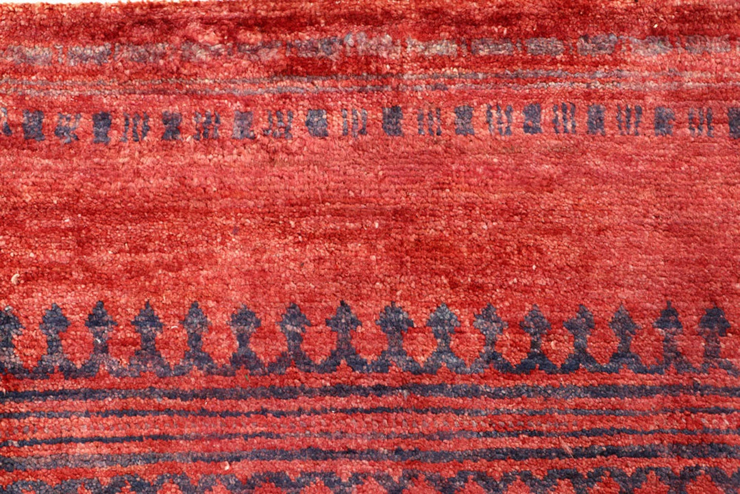 Red Pakistani Gabbeh Rug 3' 1" x 4' 11" Hand-Knotted | No. QA96671