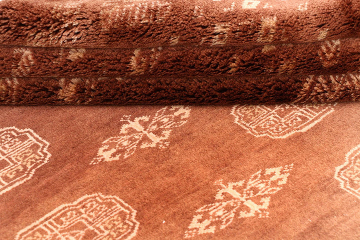 Sienna Pakistani Bokhara Rug 6' 8" x 9' 3" Hand-Knotted | No. QA96732