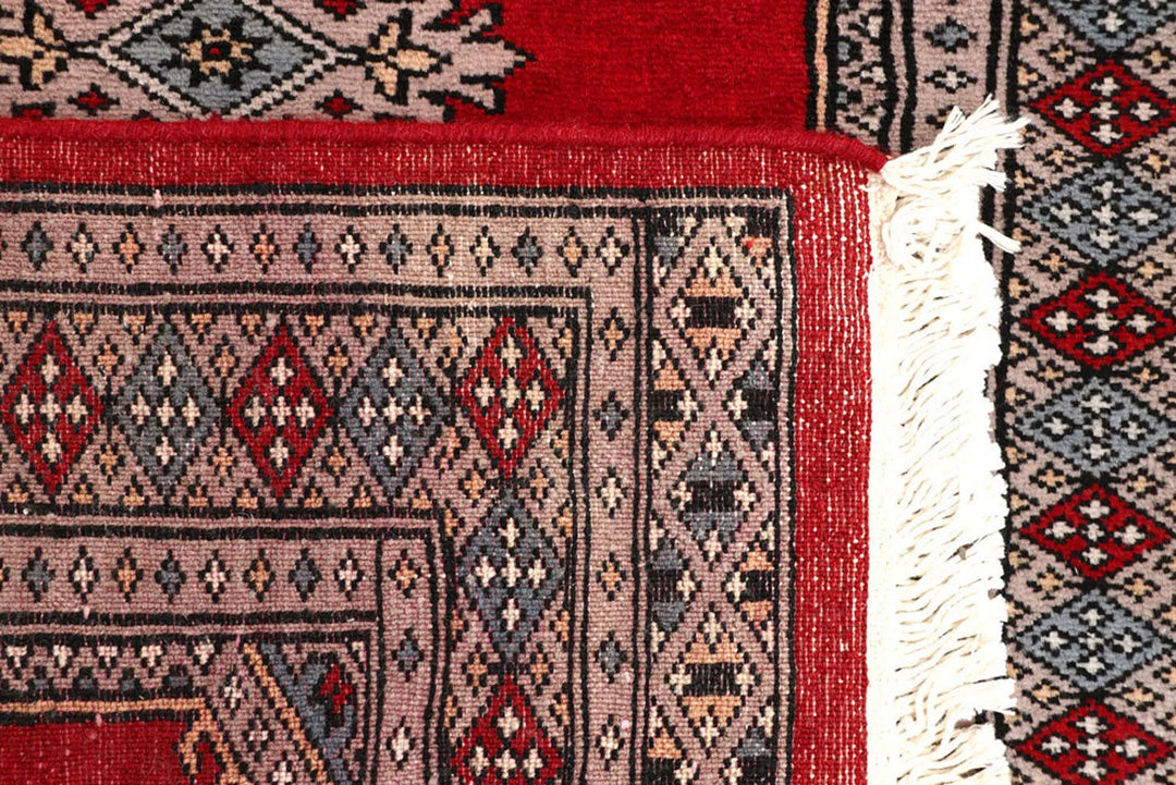 Red Pakistani Jaldar Rug 2' 4" x 8' 10" Hand-Knotted | No. QA96840