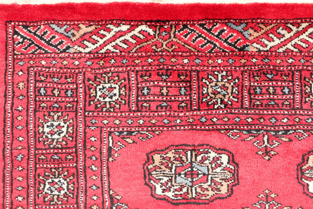 Red Pakistani Bokhara Rug 3' 2" x 5' 2" Hand-Knotted | No. QA98211