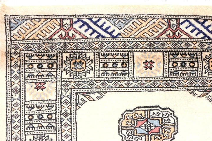 Ivory Pakistani Bokhara Rug 2' 6" x 9' 5" Hand-Knotted | No. QA98855
