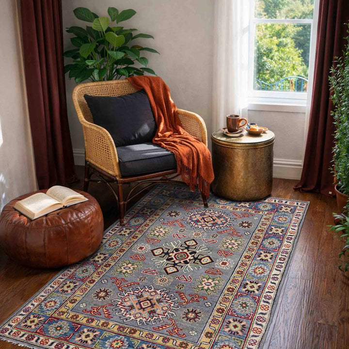 Hand knotted Kazak Carpet 3' 2" x 5' 0" - No. AL90690