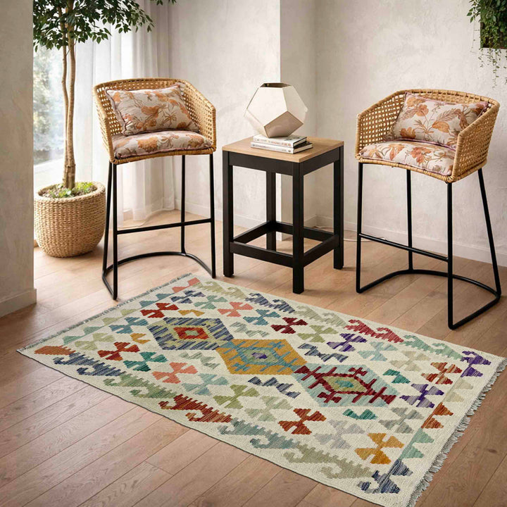 Handmade Vegetable Kilim 2' 6" x 4' 0" - No. AL300568