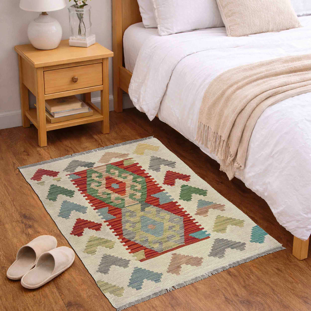 Handmade Afghan Vegetable Kilim 2' 2" x 3' 6" - No. AL719715
