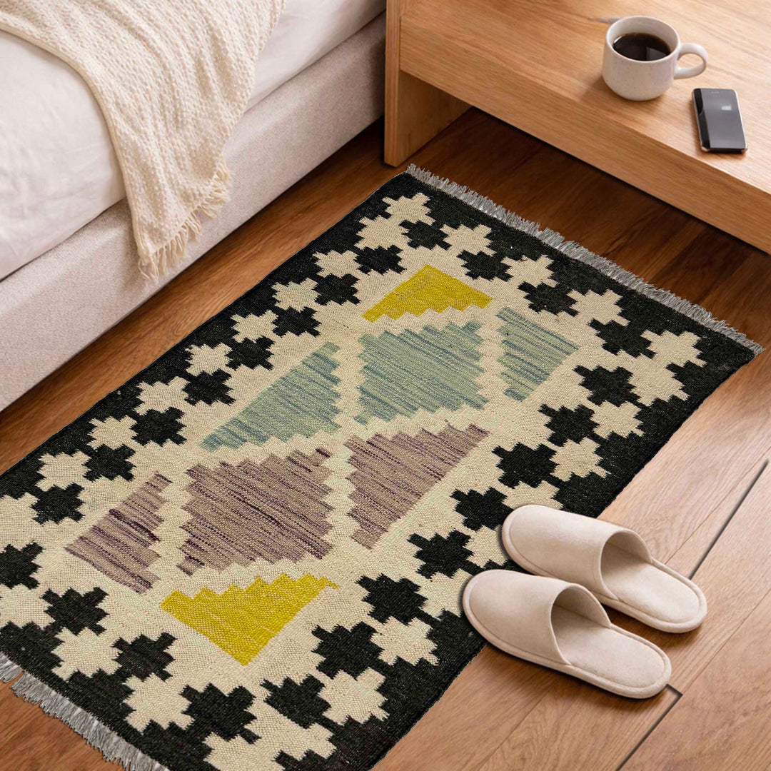 Afghan Vegetable Kilim Rug 2' 0" x 3' 2" Flat-Weave view