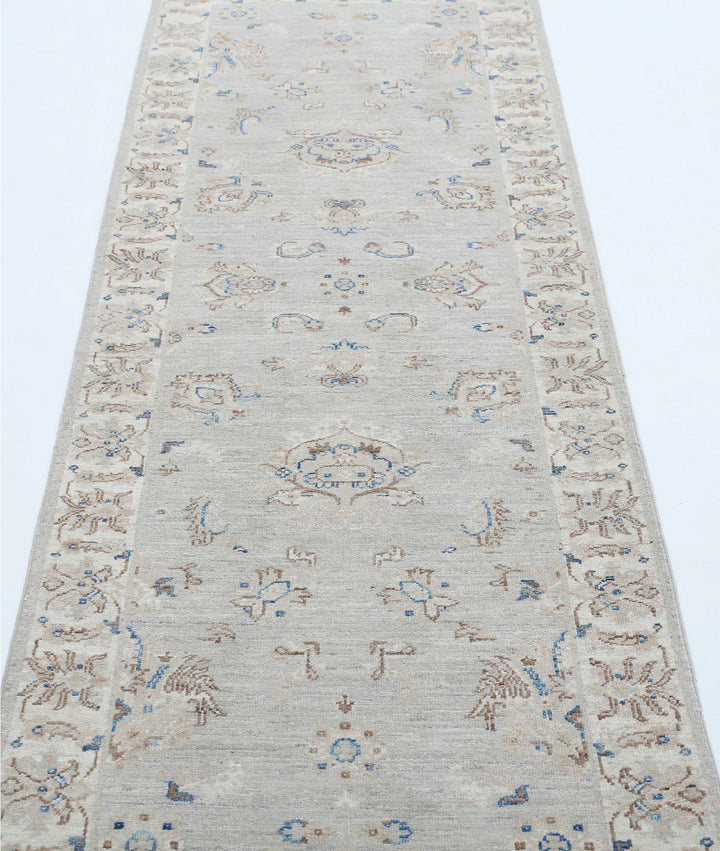 Hand Knotted Serenity Wool Rug 2' 6" x 7' 10" - No. AT848066