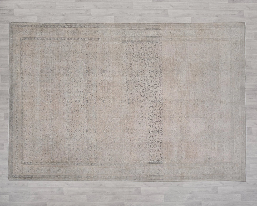 Beige Turkish Oushak Rug 8' x 11' Hand-Knotted | No. VR10020