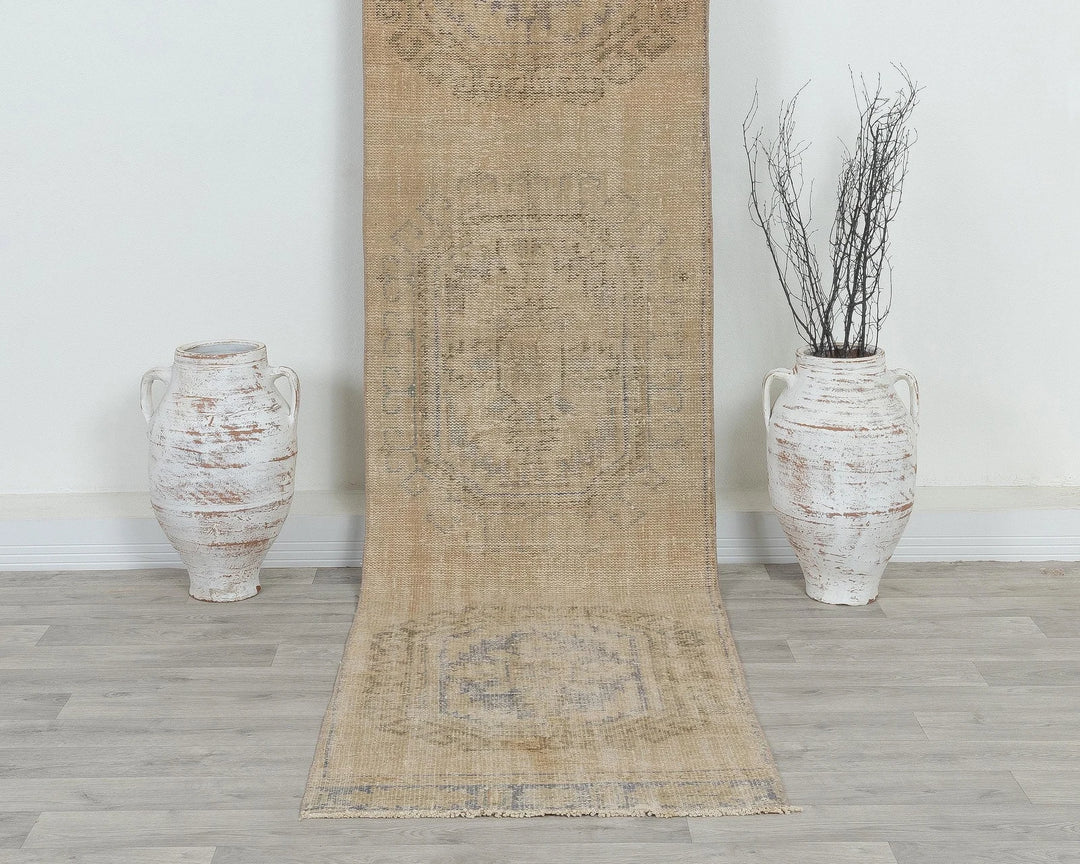 Multicolor Turkish Oushak Rug 2'6" x 10'2" Hand-Knotted detail