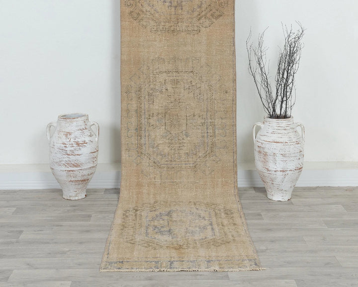 Multicolor Turkish Oushak Rug 2'6" x 10'2" Hand-Knotted detail