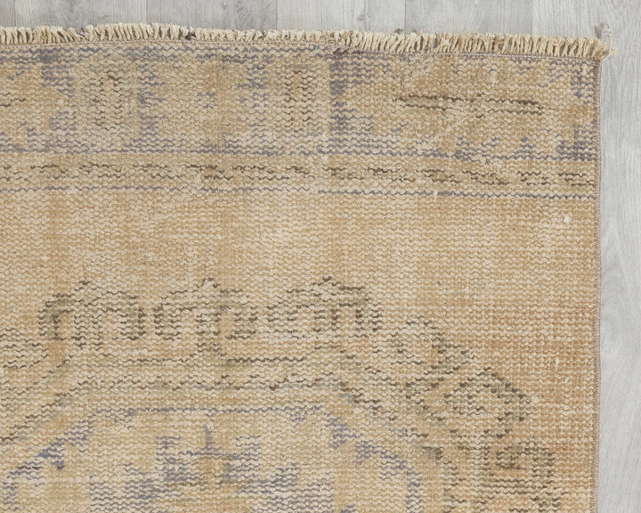 Multicolor Turkish Oushak Rug 2'6" x 10'2" Hand-Knotted pattern
