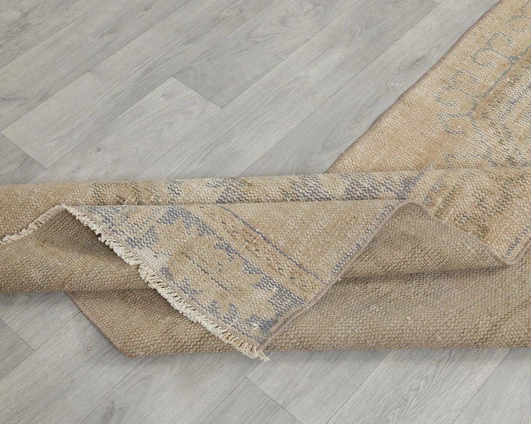 Multicolor Turkish Oushak Rug 2'6" x 10'2" Hand-Knotted field
