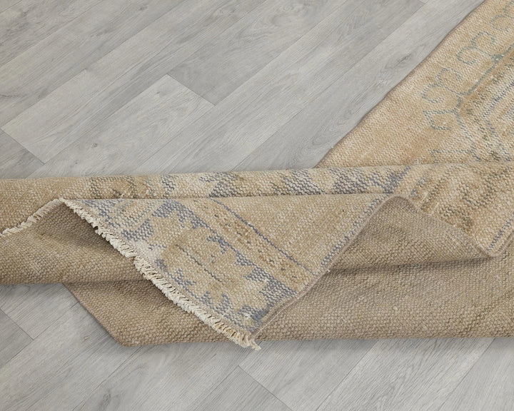Multicolor Turkish Oushak Rug 2'6" x 10'2" Hand-Knotted field