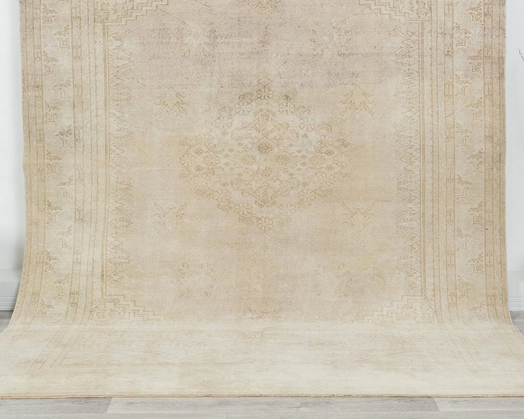Multicolor Turkish Oushak Rug 5'11" x 9'9" Hand-Knotted | No. VR10234
