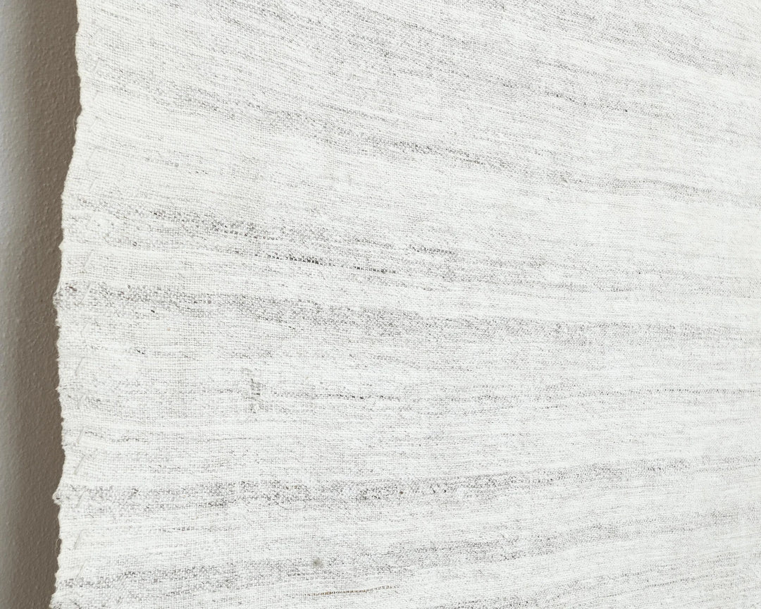 White Turkish Kilim Rug 6' 9" x 8' 7" Flat-Weave | No. VR10327