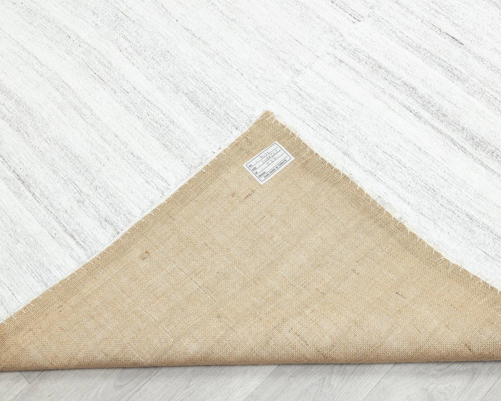White Turkish Kilim Rug 6' 9" x 8' 7" Flat-Weave | No. VR10327