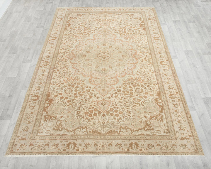 Multicolor Turkish Oushak Rug 6' 2" x 9' 6" Hand-Knotted | No. VR10464