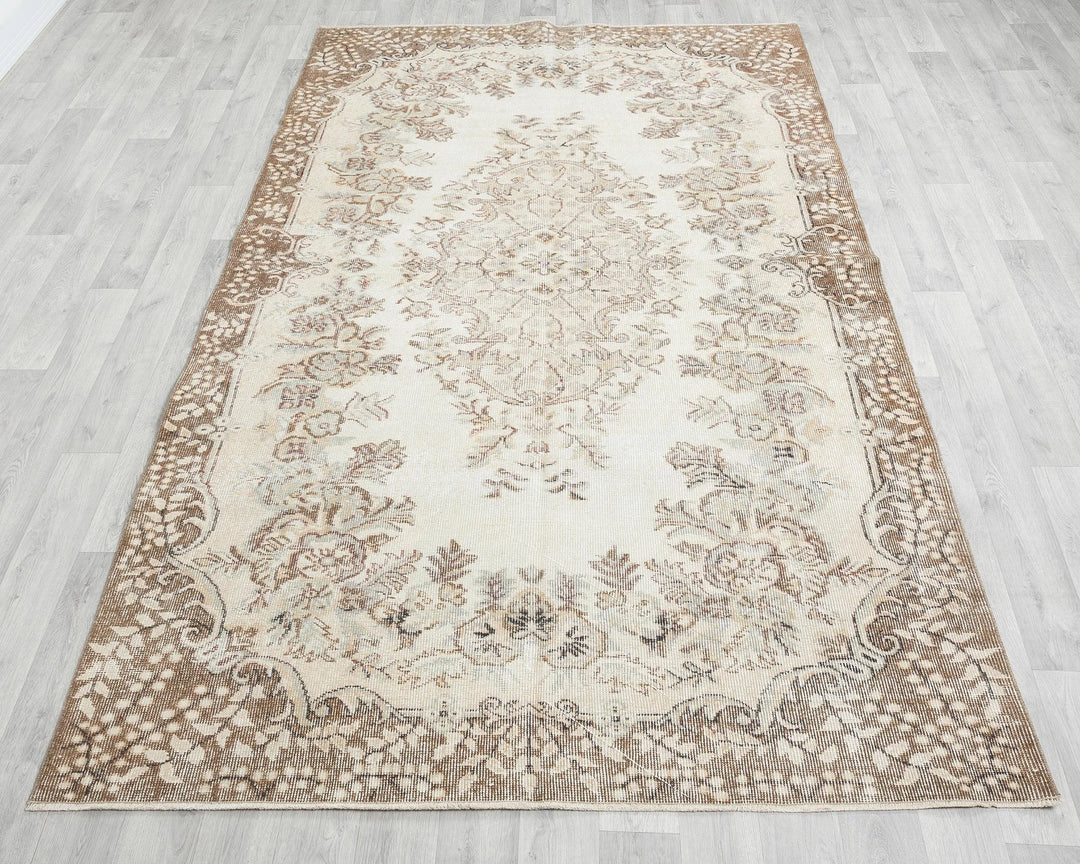 Multicolor Turkish Oushak Rug 5' 4" x 8' 10" Hand-Knotted reverse