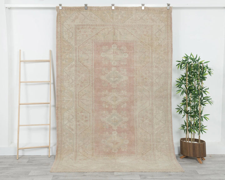 Beige Turkish Oushak Rug 5' 4" x 8' 1" Hand-Knotted | No. VR10921