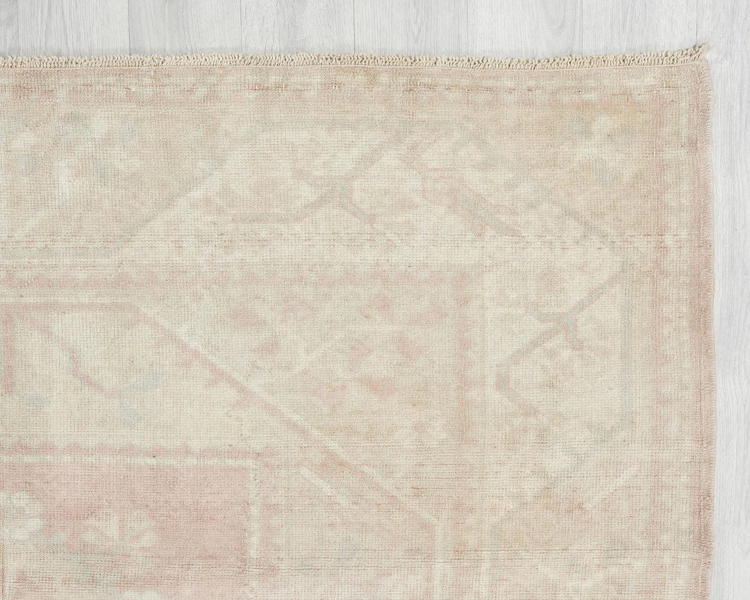 Beige Turkish Oushak Rug 5' 4" x 8' 1" Hand-Knotted | No. VR10921