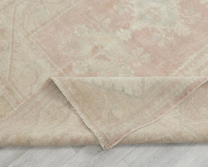 Beige Turkish Oushak Rug 5' 4" x 8' 1" Hand-Knotted | No. VR10921
