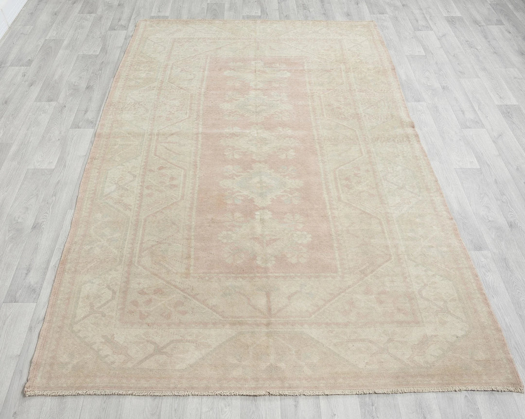 Beige Turkish Oushak Rug 5' 4" x 8' 1" Hand-Knotted | No. VR10921