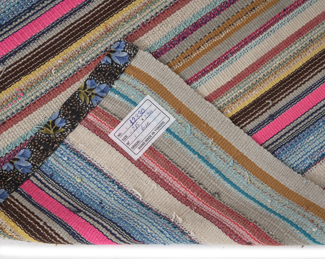 Kilim Rug 7' 1" x 9' 4" | No. VR10986