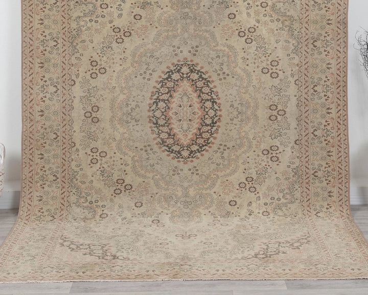 Multicolor Turkish Oushak Rug 6' 5" x 9' 3" Hand-Knotted | No. VR11008