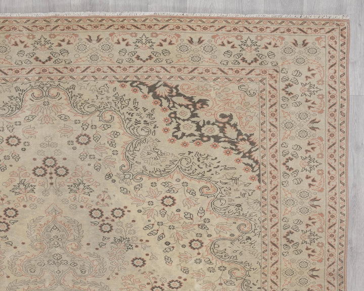 Multicolor Turkish Oushak Rug 6' 5" x 9' 3" Hand-Knotted | No. VR11008