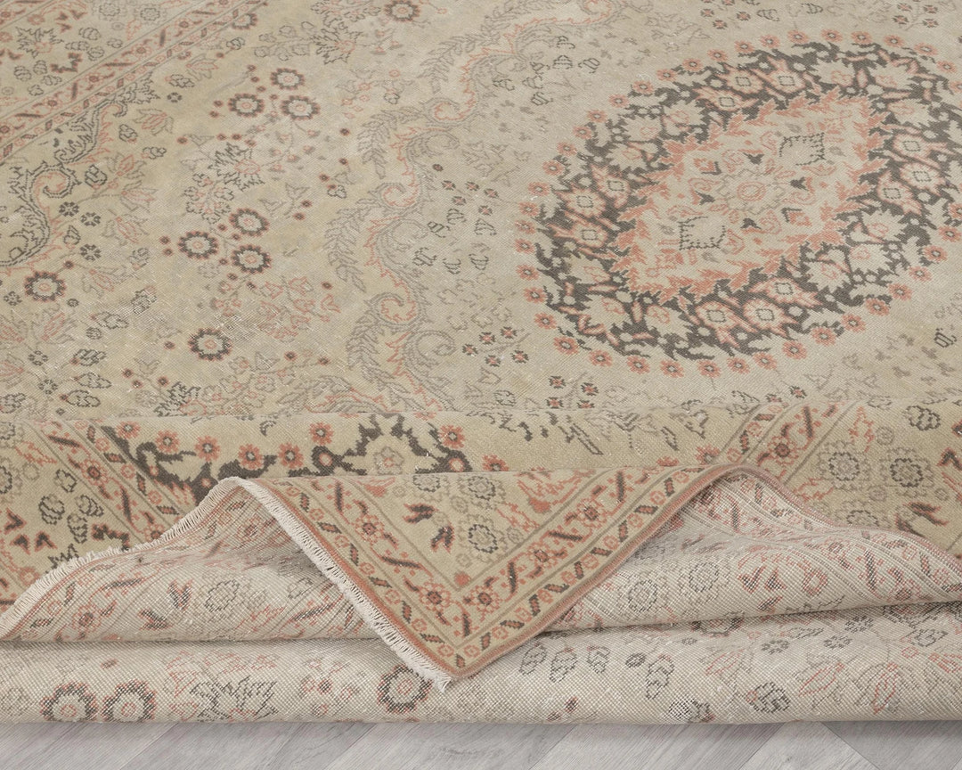 Multicolor Turkish Oushak Rug 6' 5" x 9' 3" Hand-Knotted | No. VR11008