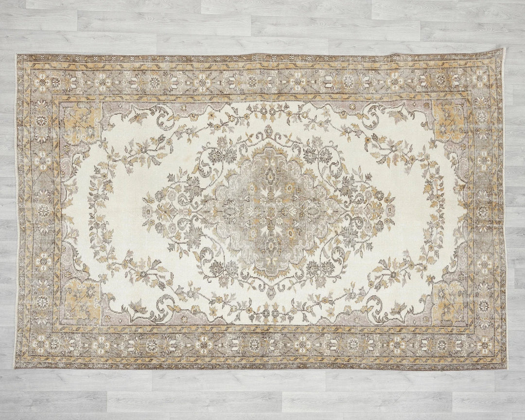 Beige Turkish Oushak Rug 9' 2" x 6' 1" Hand-Knotted | No. VR11106