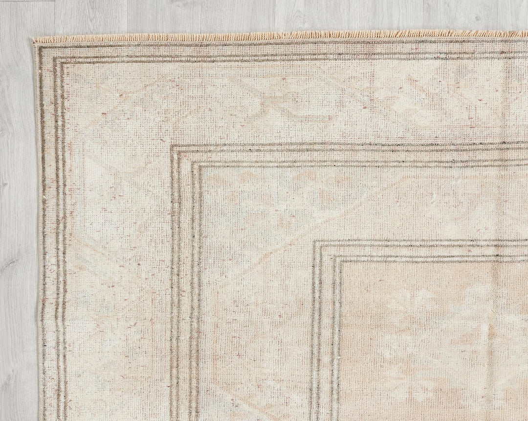 Beige Turkish Oushak Rug 3' 7" x 6' 7" Hand-Knotted | No. VR11222