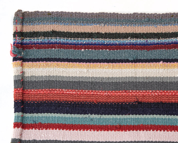 Kilim Rug 6' 9" x 8' | No. VR11368