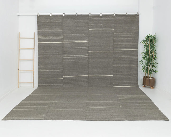 Gray Kilim Rug 9' 5" x 12' 10" | No. VR11550