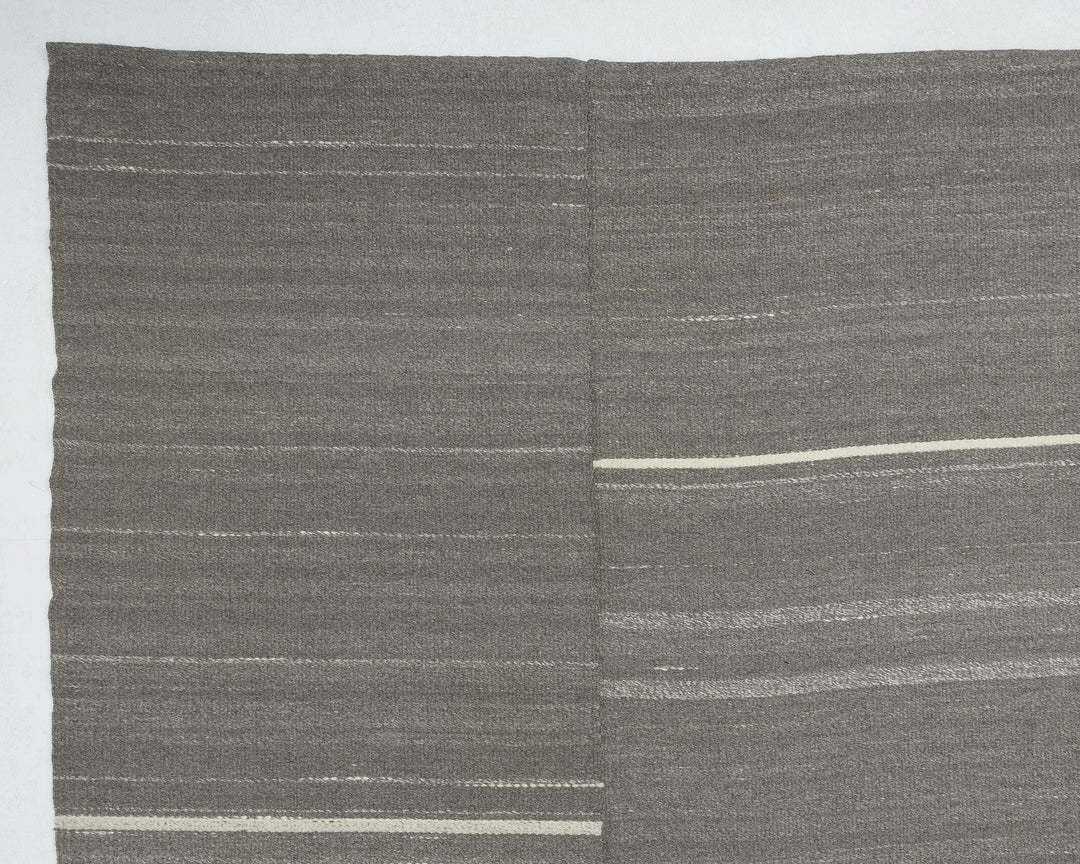Gray Kilim Rug 9' 5" x 12' 10" | No. VR11550