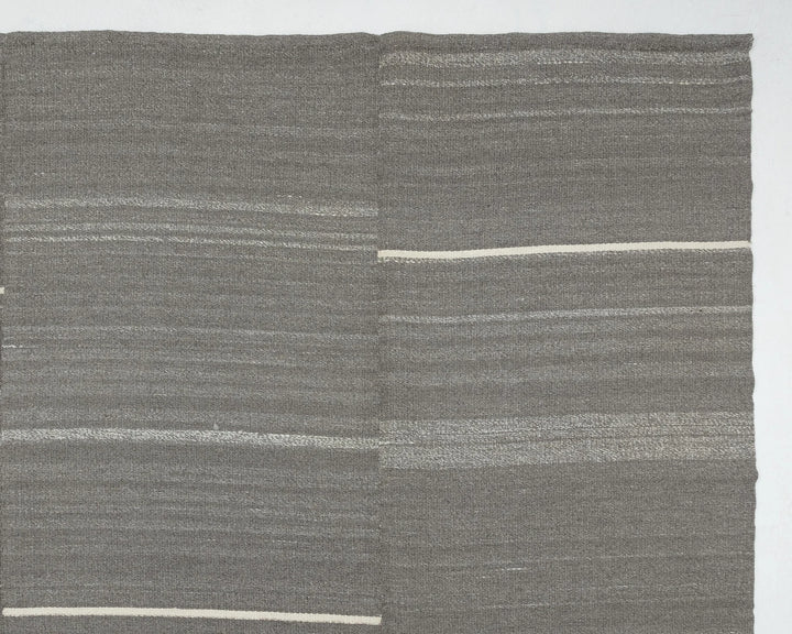 Gray Kilim Rug 9' 5" x 12' 10" | No. VR11550