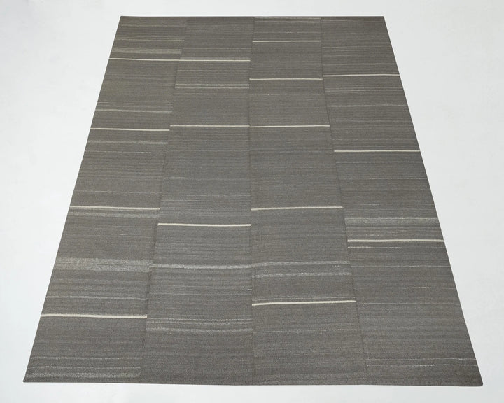 Gray Kilim Rug 9' 5" x 12' 10" | No. VR11550