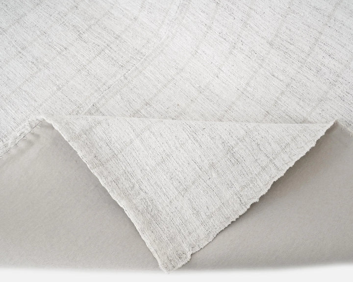 White Kilim Rug 6' 2" x 8' 6" | No. VR11621