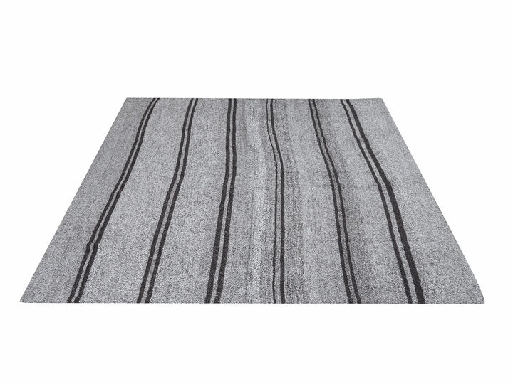 Gray Kilim Rug 5' 3" x 6' 7" | No. VR11652