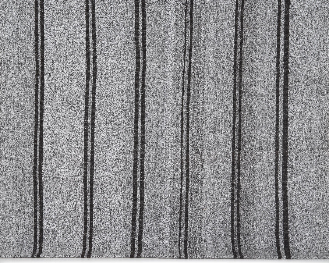 Gray Kilim Rug 5' 3" x 6' 7" | No. VR11652
