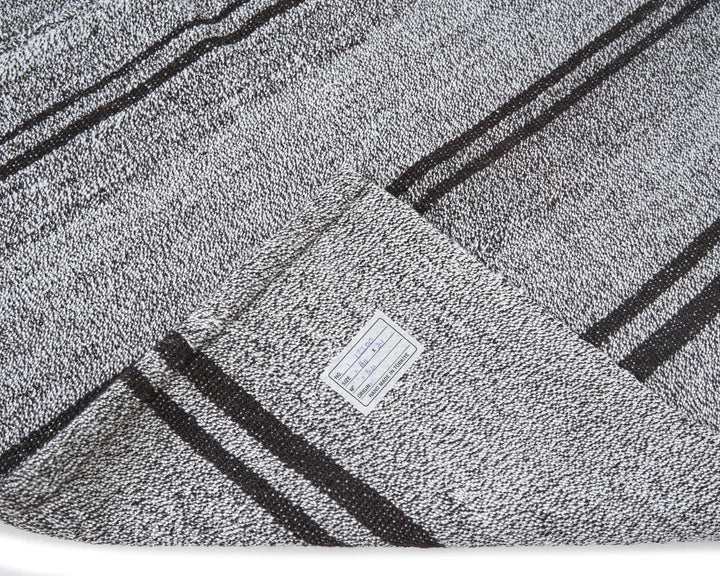 Gray Kilim Rug 5' 3" x 6' 7" | No. VR11652