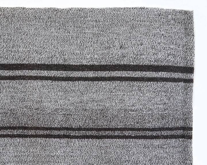 Gray Kilim Rug 5' 3" x 6' 7" | No. VR11652