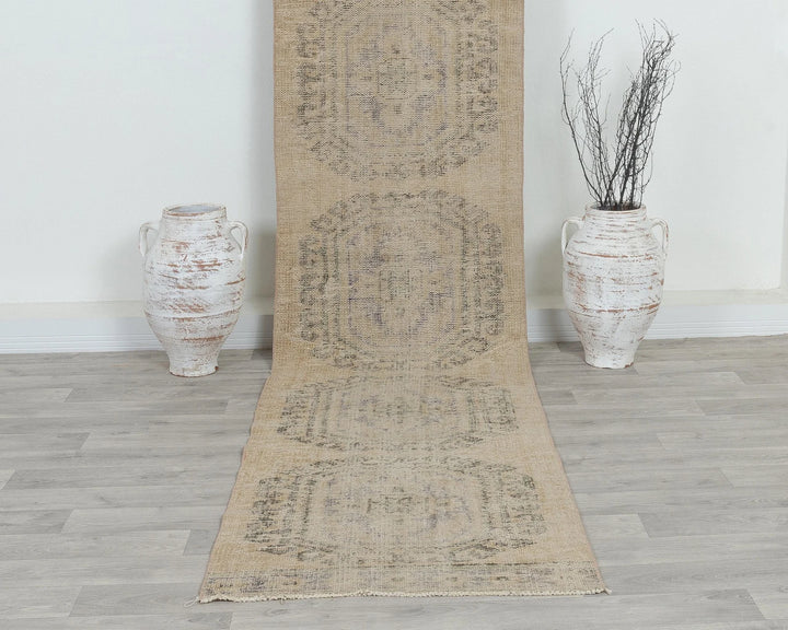 Multicolor Turkish Oushak Rug 2'7" x 11'6" Hand-Knotted detail