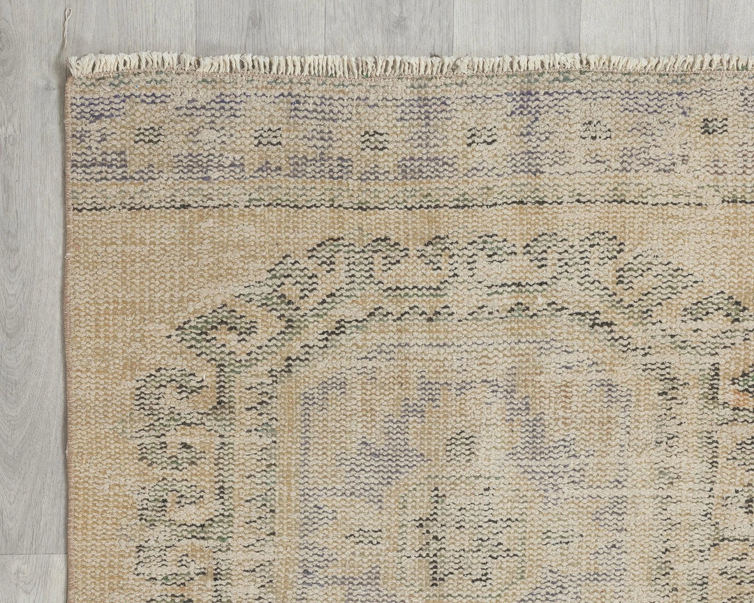 Multicolor Turkish Oushak Rug 2'7" x 11'6" Hand-Knotted border