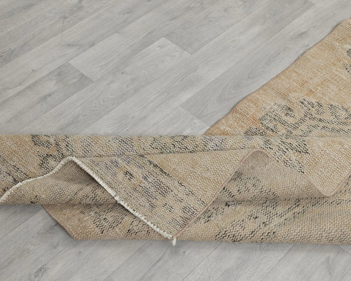 Multicolor Turkish Oushak Rug 2'7" x 11'6" Hand-Knotted field