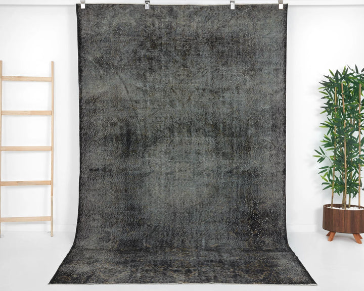Black Turkish Oushak Rug 5'7" x 9' Hand-Knotted | No. VR11726