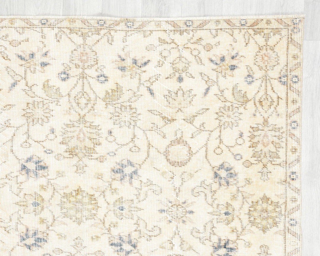 Beige Turkish Oushak Rug 8' 2" x 4' 5" Hand-Knotted | No. VR11950