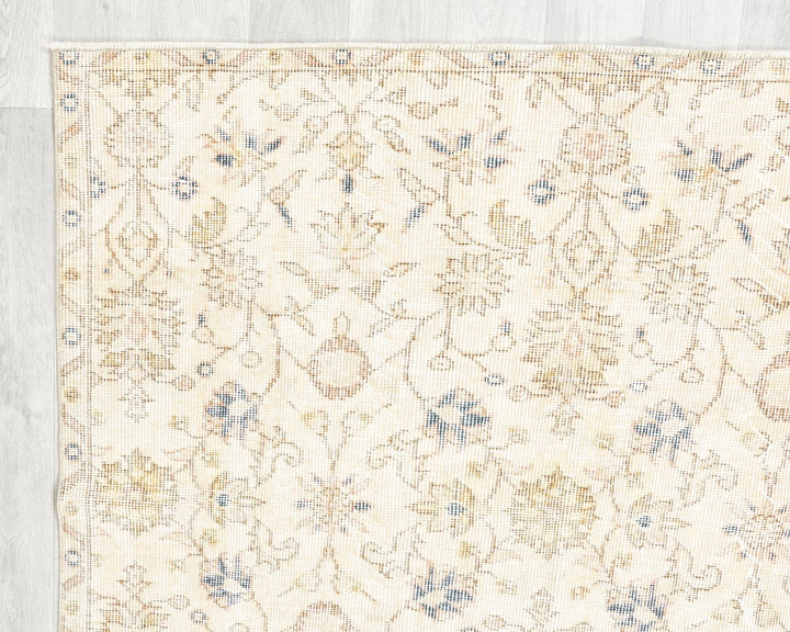 Beige Turkish Oushak Rug 8' 2" x 4' 5" Hand-Knotted | No. VR11950