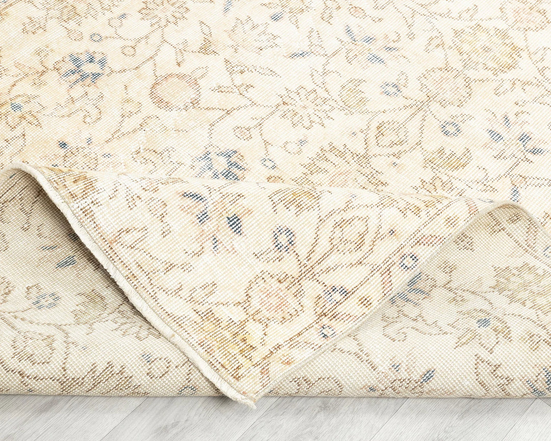 Beige Turkish Oushak Rug 8' 2" x 4' 5" Hand-Knotted | No. VR11950